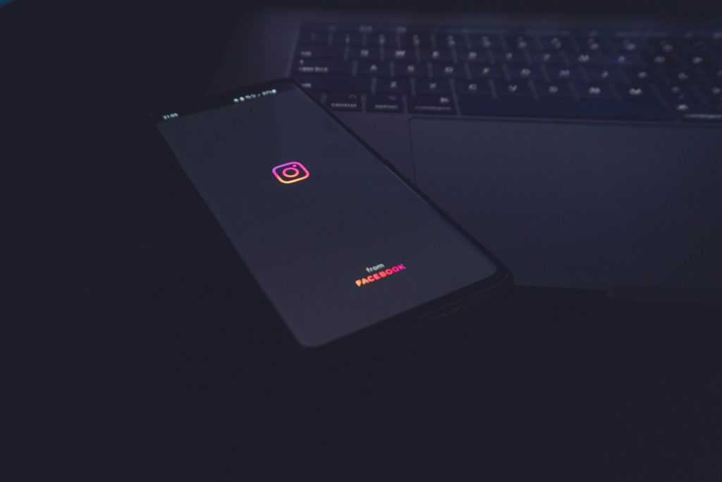 Jak prosto zdobyć wyświetlenia na Instagramie?