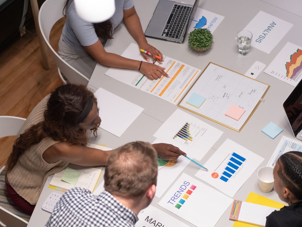 Marketing 360 – czym jest kompleksowe podejscie do komunikacji marki i dlaczego firmy go wybieraja